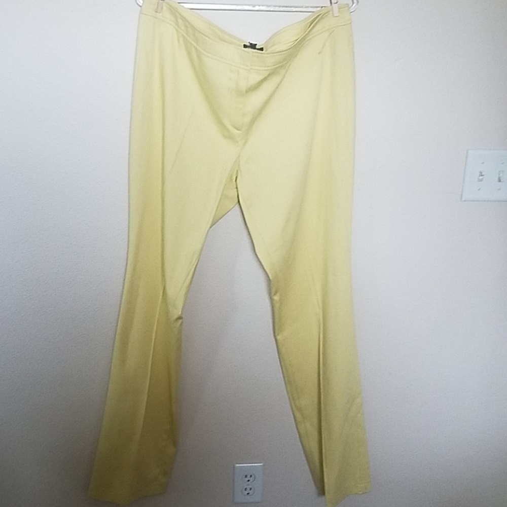 Escada  pants